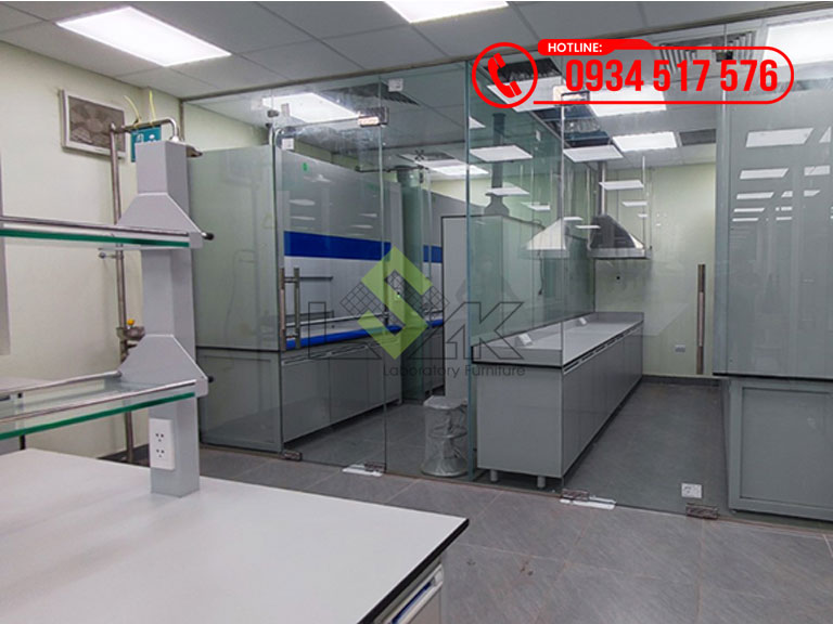 Tủ hút khí độc phòng thí nghiệm sử dụng trong phòng hút chất béo nhà máy sản xuất thức ăn chăn nuôi