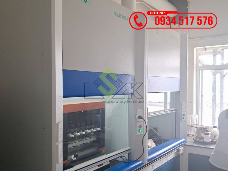 Tủ hút khí độc phòng lab Công ty TNHH Thức Ăn Chăn Nuôi Thiên Bang Việt Nam