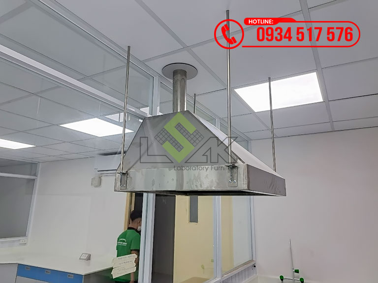 Chụp hút inox cho phòng thí nghiệm
