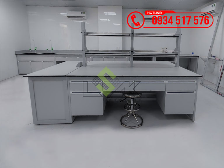 Bàn thí nghiệm trung tâm phòng xét nghiệm y tế, nội thất phòng xét nghiệm Bệnh viện Chợ Rẫy