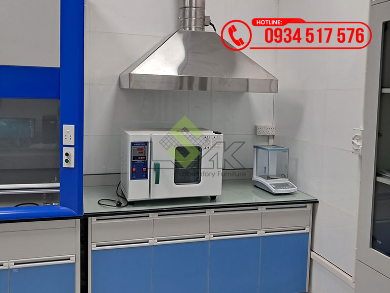 Chụp hút inox hút mùi phòng thí nghiệm