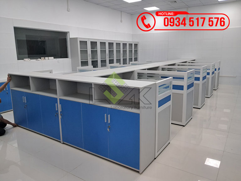 Cụm bàn làm việc văn phòng