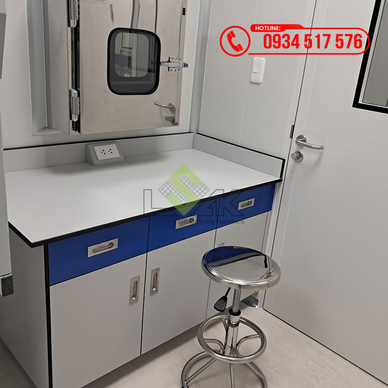 Bàn thí nghiệm áp tường phòng thí nghiệm