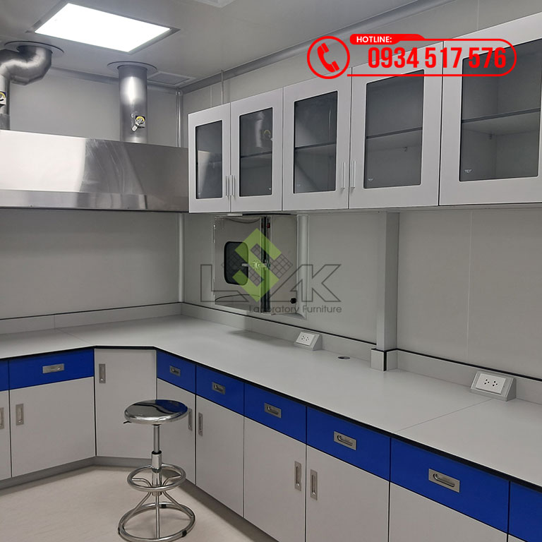 Tủ treo tường phòng thí nghiệm vật liệu bằng phenolic