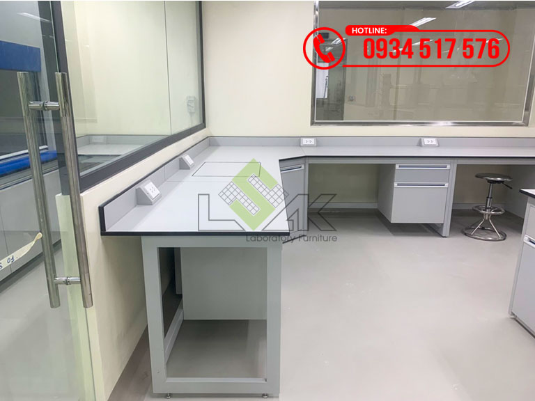 Dãy bàn thí nghiệm áp tường chữ l