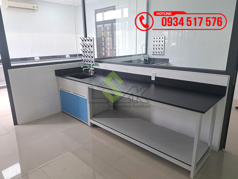 Thi công nội thất phòng lab nhà máy sản xuất thuốc bảo vệ thực vật Công ty Cổ Phần BMC Việt Nam