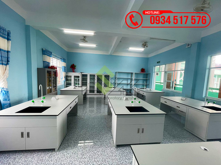 Thi công nội thất phòng lab Trường THPT Nguyễn Trung Trực
