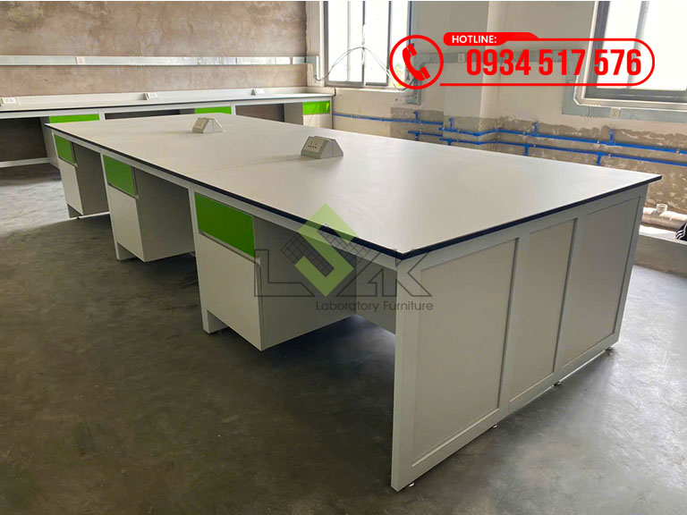 Thi công nội thất phòng lab Công ty TNHH công nghệ Tenfy (Việt Nam)