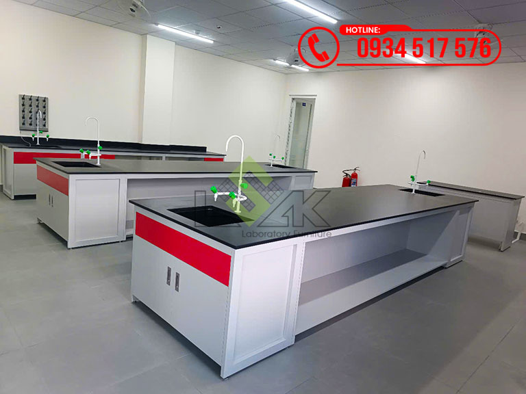 Thi công nội thất phòng lab Trường TH-THCS-THPT Ngô Thời Nhiệm Cơ sở Bình Dương