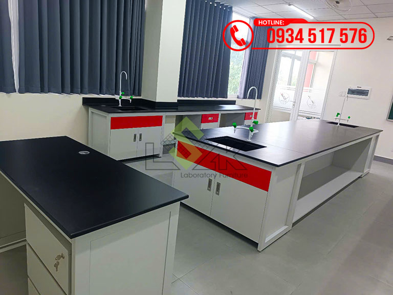 Thi công nội thất phòng lab Trường TH-THCS-THPT Ngô Thời Nhiệm Cơ sở Bình Dương