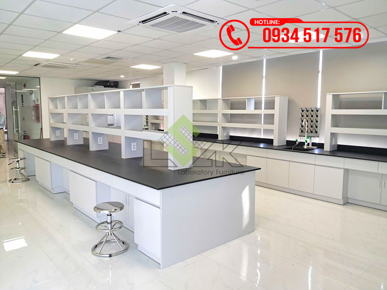 Thi công nội thất phòng lab Shanghai Petrofer Special Lubricants Co., Ltd