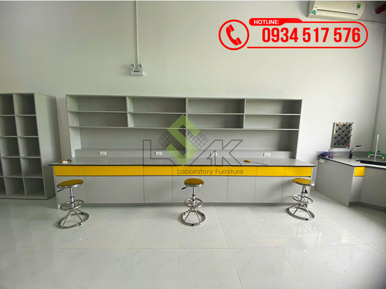 Thi công nội thất phòng lab nhà máy sản xuất bột màu huỳnh quang Công ty TNHH Công Nghệ Vicome (Việt Nam)